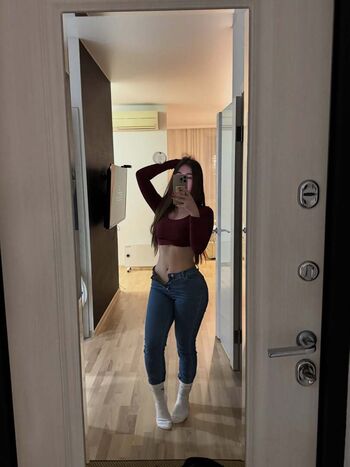 Full leaked Theyloveaiza private onlyfans photo