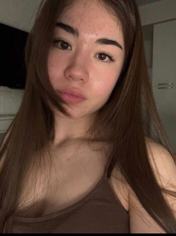 Full leaked Theyloveaiza private onlyfans photo