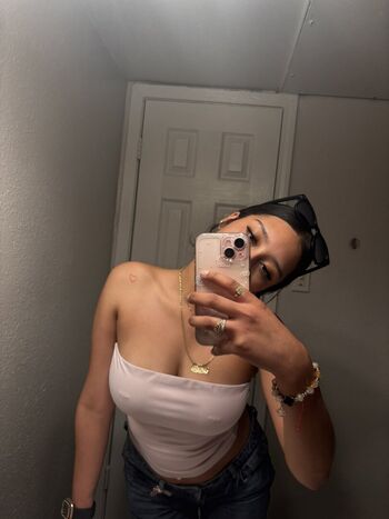 Full leaked Theyluvstonie private onlyfans photo
