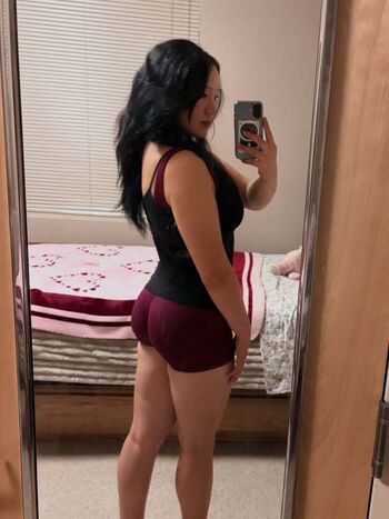 Full leaked Thick asian women page private onlyfans photo