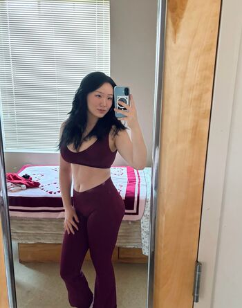 Full leaked Thick asian women page private onlyfans photo
