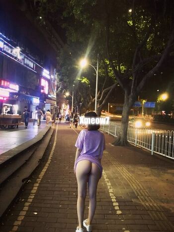 Thick Asian Women