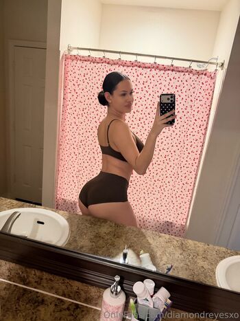 Full leaked Thick diamond page private onlyfans photo