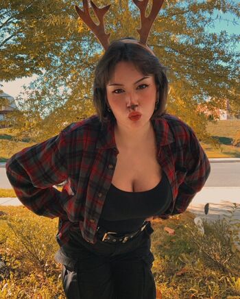 Full leaked Tiadeeznuts private onlyfans photo