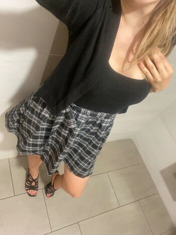 Full leaked Tichouln private onlyfans photo