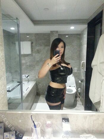 Full leaked Tigerr benson page private onlyfans photo