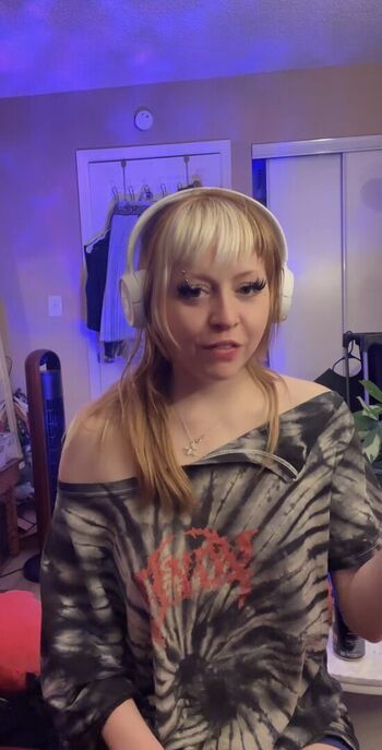 Full leaked Tiktok live nipslips nudity private onlyfans photo