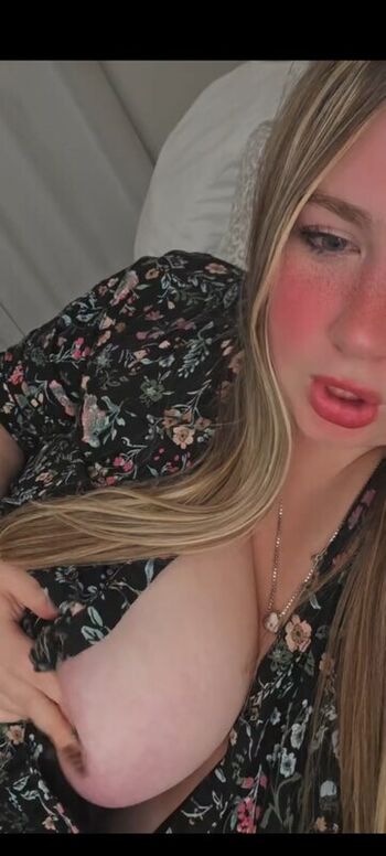 Full leaked Tiktok live nipslips nudity private onlyfans photo