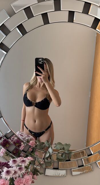 Tina Nikol