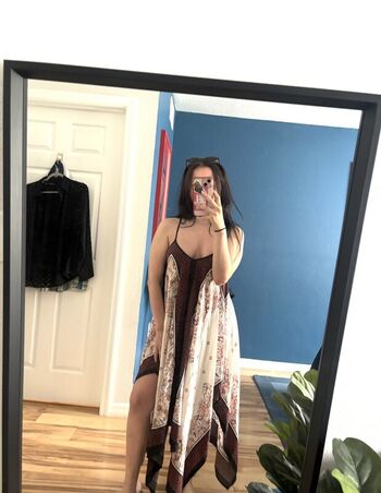 Full leaked Nude muse / private onlyfans photo