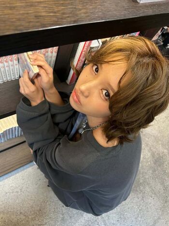tiny.pretty.j