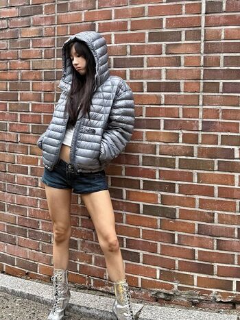 tiny.pretty.j