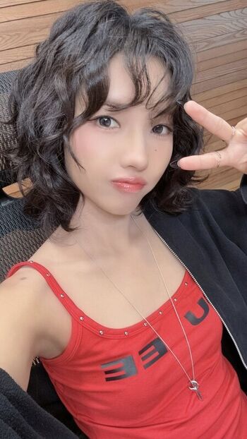 Full leaked Tiny pretty j private onlyfans photo