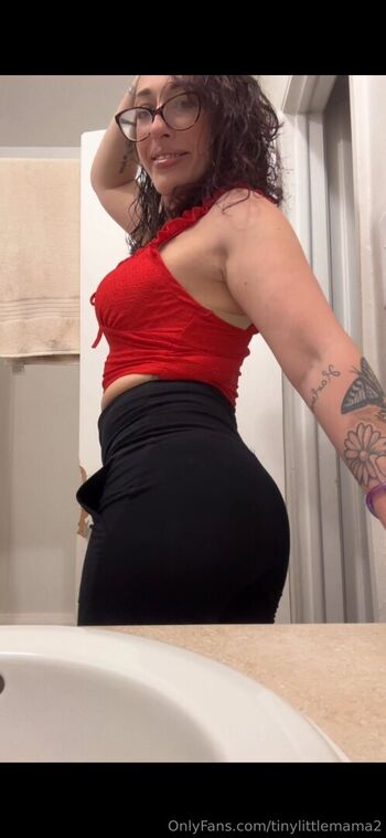 Full leaked Tinylittlemama private onlyfans photo
