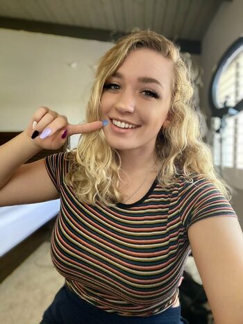 Full leaked Tinysadrose private onlyfans photo