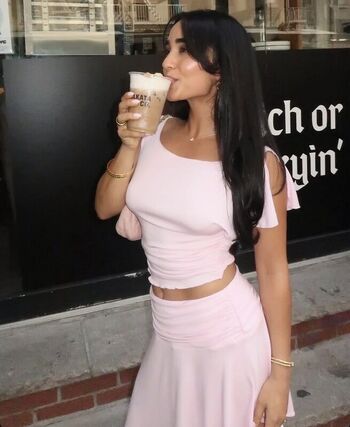 Full leaked Tiv phull page private onlyfans photo