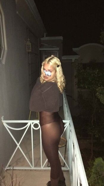 Tommy Genesis