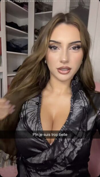 Full leaked Toomuchlucile page private onlyfans photo