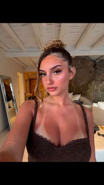 Full leaked Toomuchlucile page private onlyfans photo