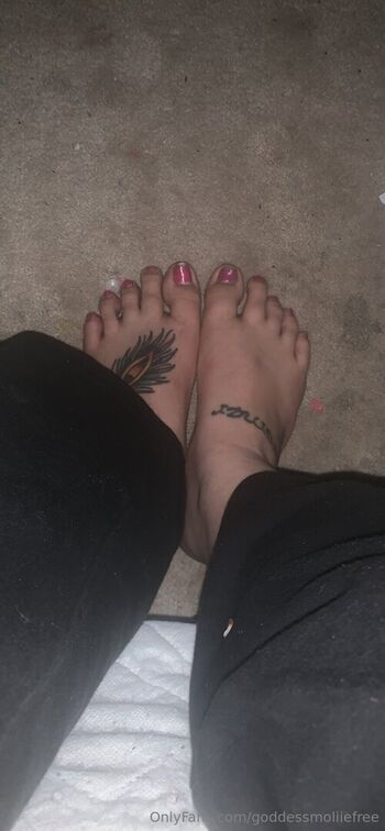 Full leaked Toomuchmoliiefree private onlyfans photo