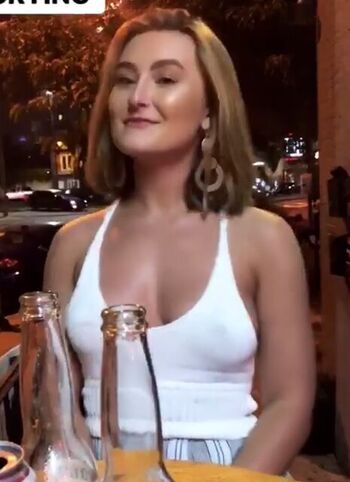 Full leaked Tornawalynnski page private onlyfans photo