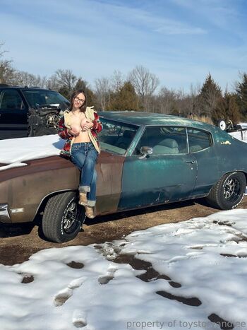 Full leaked Toystoryandiee private onlyfans photo