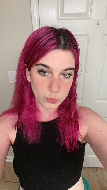 Full leaked Trashpotatopie private onlyfans photo