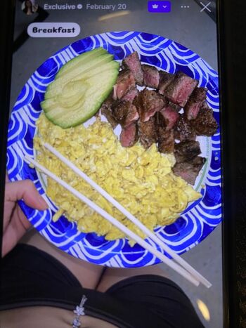 Full leaked Tray fitfever tray soe private onlyfans photo