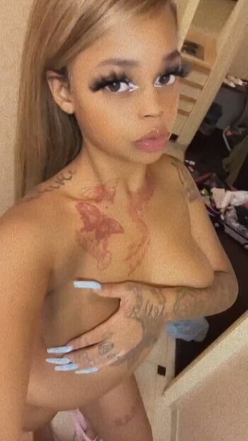 Full leaked Treasurebby private onlyfans photo