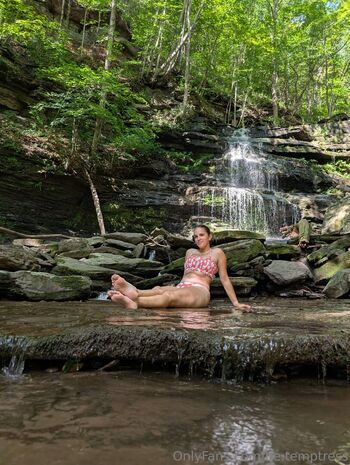 Full leaked Trexintheshower private onlyfans photo