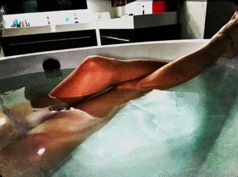 Full leaked Tricia helfer page private onlyfans photo