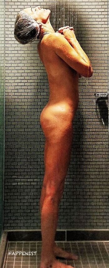 Full leaked Triciahelfer private onlyfans photo