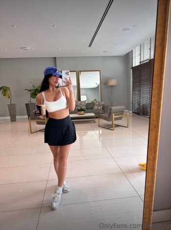 Full leaked Trina tang private onlyfans photo