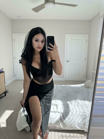 Full leaked Trina tang private onlyfans photo