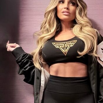 Trish Stratus