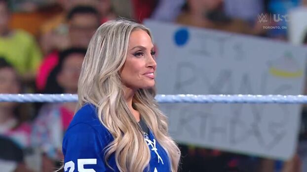Trish Stratus