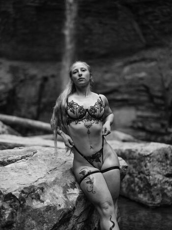 Full leaked Trishh fitt page private onlyfans photo
