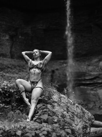 Full leaked Trishh fitt page private onlyfans photo