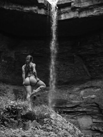 Full leaked Trishh fitt page private onlyfans photo