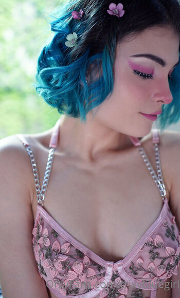 Full leaked Trixy blue private onlyfans photo