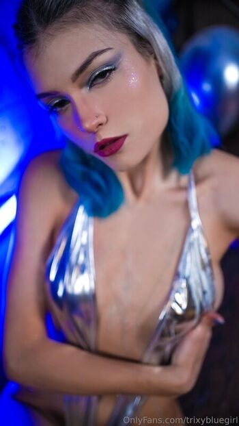 Full leaked Trixy blue page private onlyfans photo