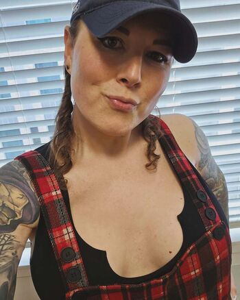 Full leaked Tsjadevalkyrie private onlyfans photo