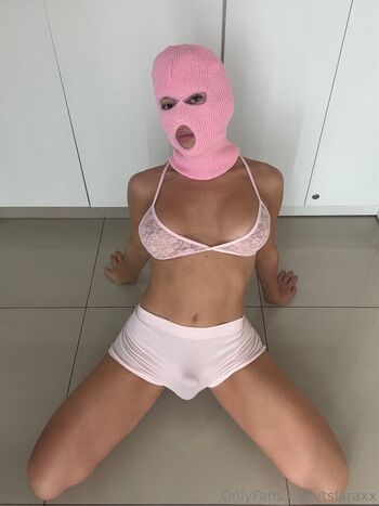 Full leaked Tslaraxx private onlyfans photo