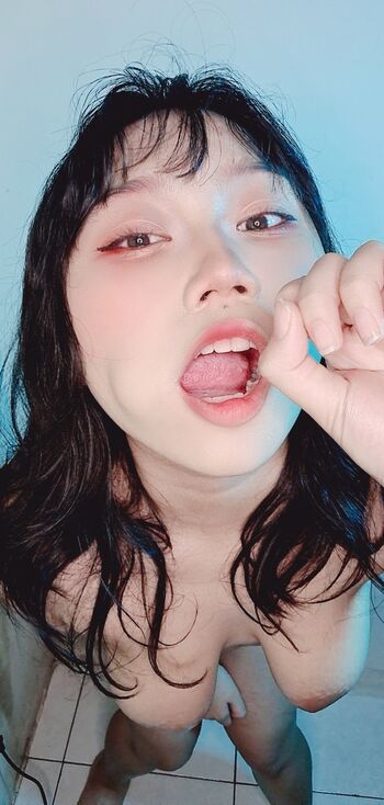 Full leaked Tsunnyanchan private onlyfans photo