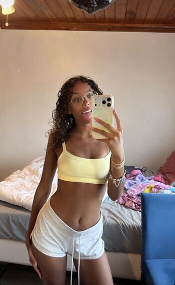 Full leaked Ttahlula private onlyfans photo
