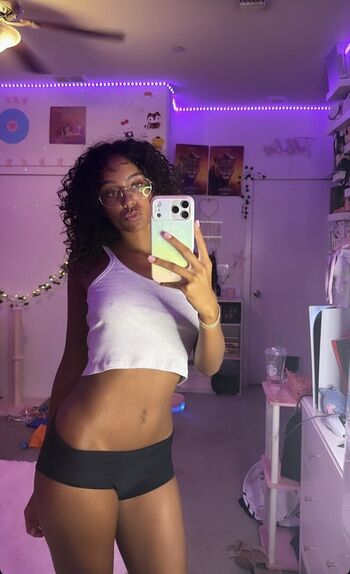 Full leaked Ttahlula private onlyfans photo