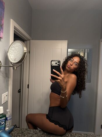 Full leaked Ttahlula page private onlyfans photo