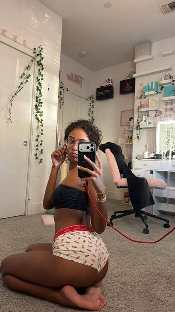 Full leaked Ttahlula private onlyfans photo