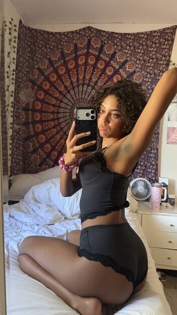 Full leaked Ttahlula private onlyfans photo