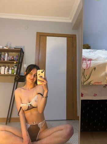 Full leaked Turkish girls private onlyfans photo